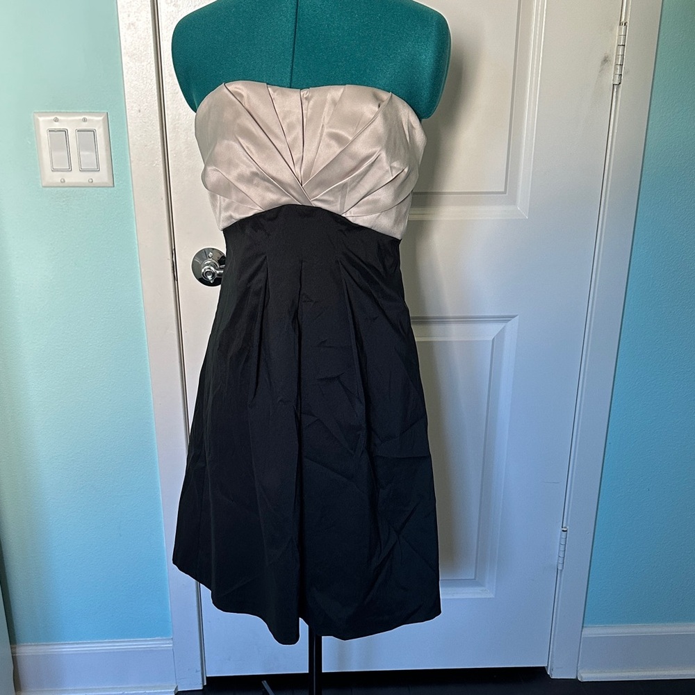 White House | Black Market Elegant Black and Cream Strapless Dress